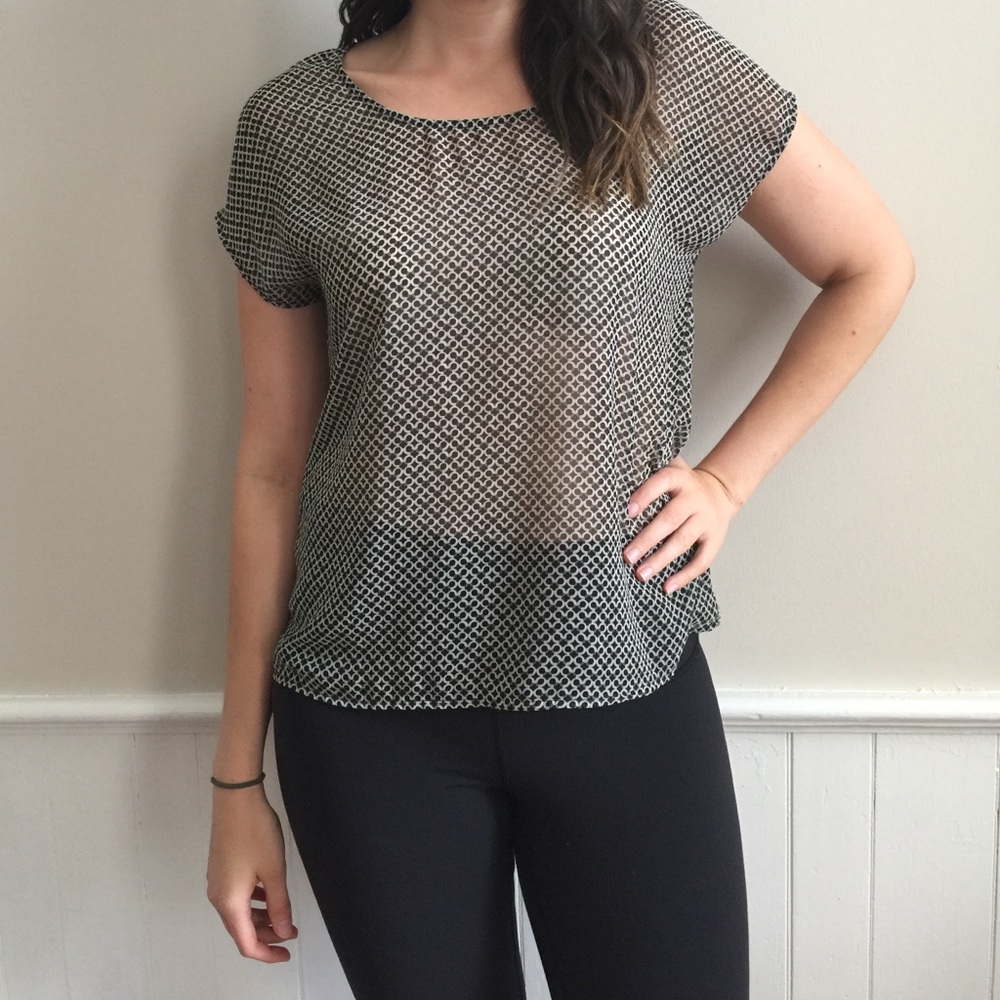 Anthropologie Pleione Blouse Short Sleeve Geometric Top Sheer Shell Shirt Boho